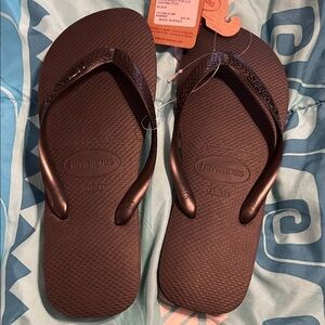 Havaianas Dark Brown Sandals